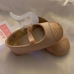 Beautiful casual shoes for baby girls